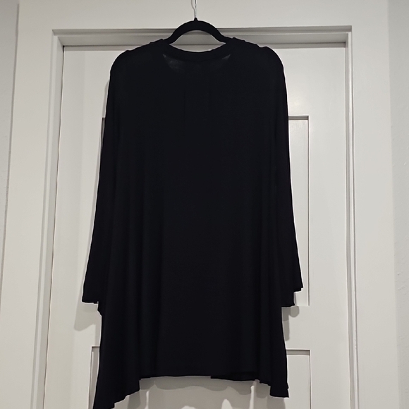 Chic Black Long Sleeve Dress - Picture 5 of 8